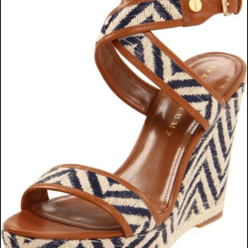 Ivanka Trunp Halyn Wedges